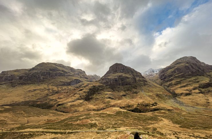 Glencoe, Wzgórza Trzy Siostry