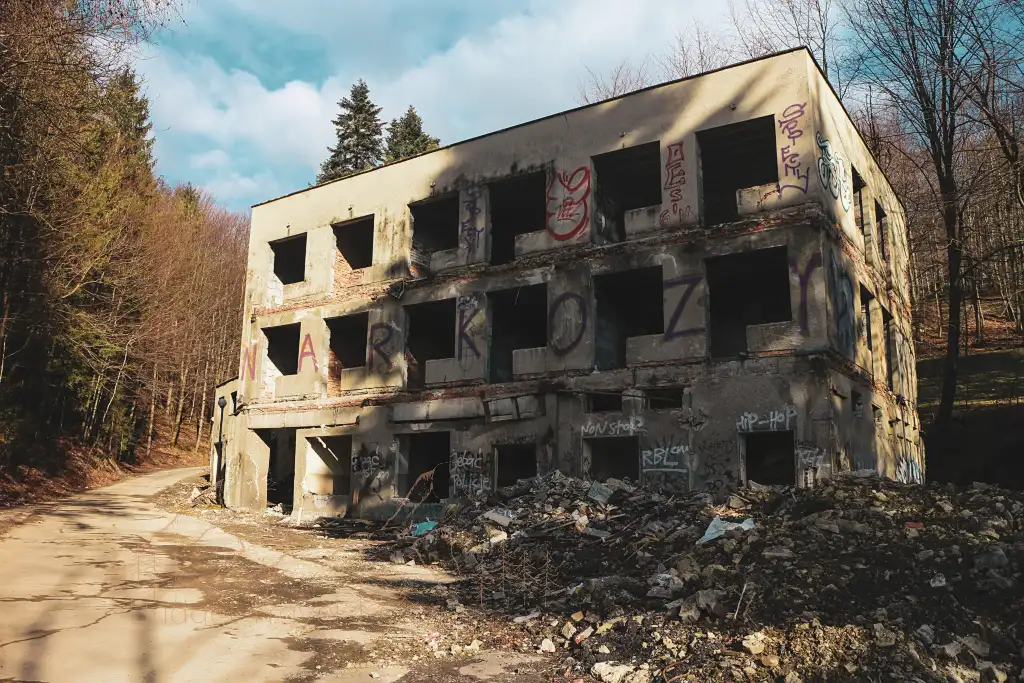 Kozubnik, 2018 - istniejący jeszcze budynek